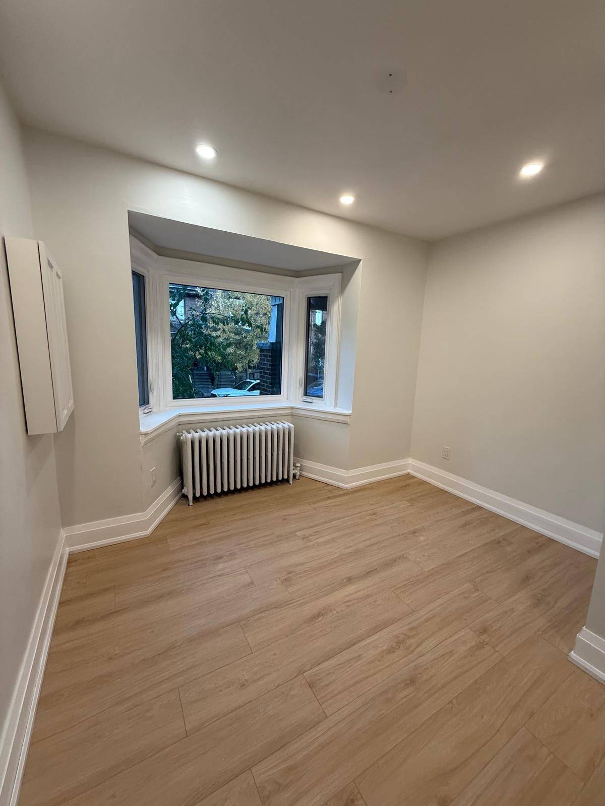 Toronto C02, ON M6G 2Z2,Address not disclosed