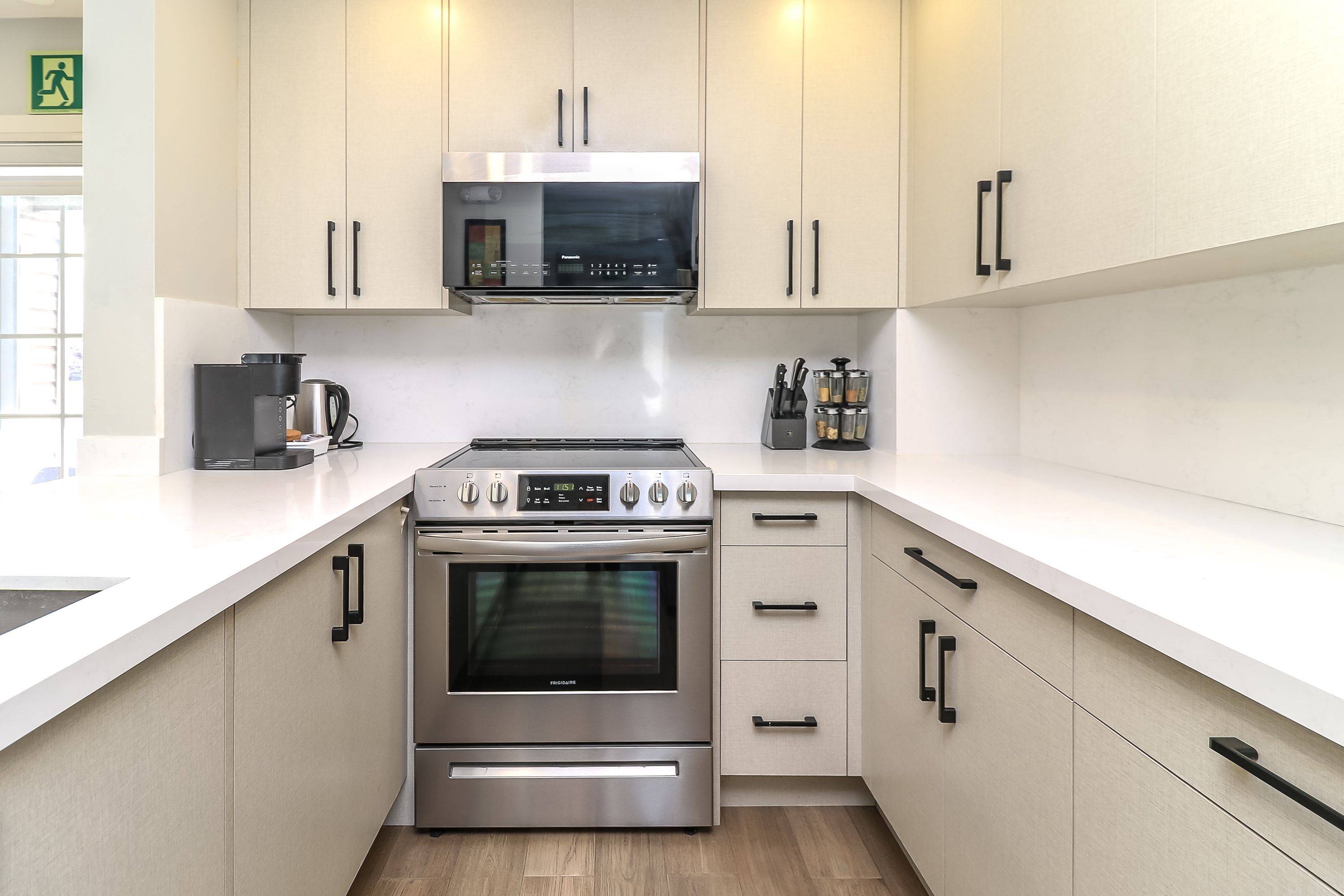 Blue Mountains, ON L9Y 0M4,162 Settlers WAY #22