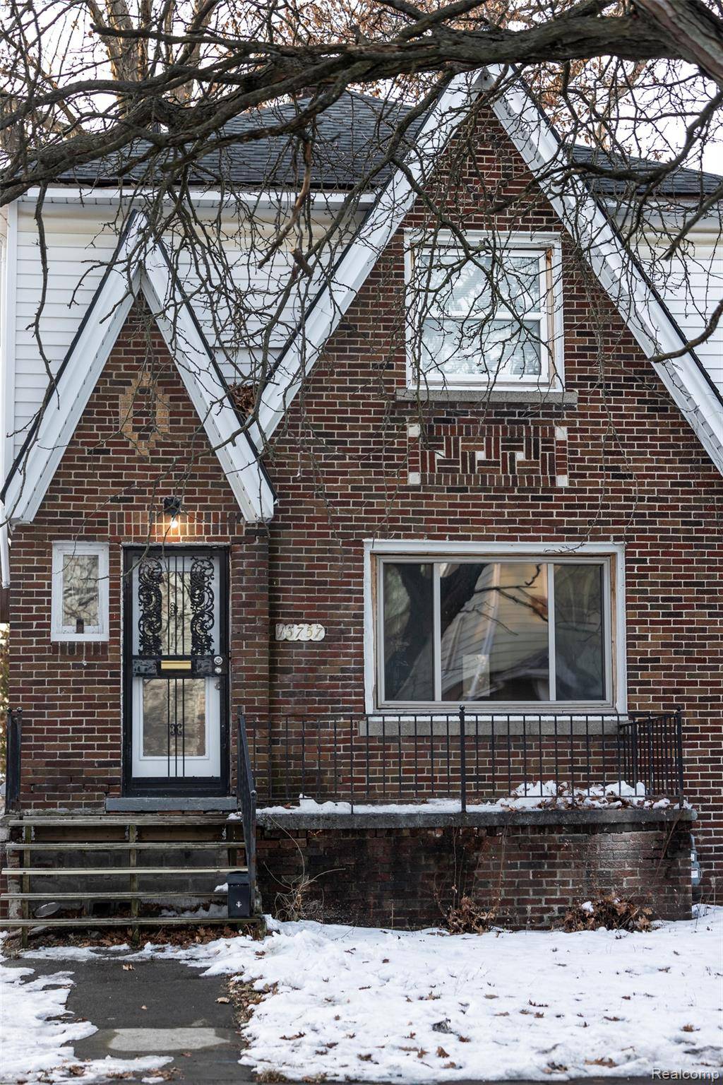 Detroit, MI 48227,15757 Stansbury ST