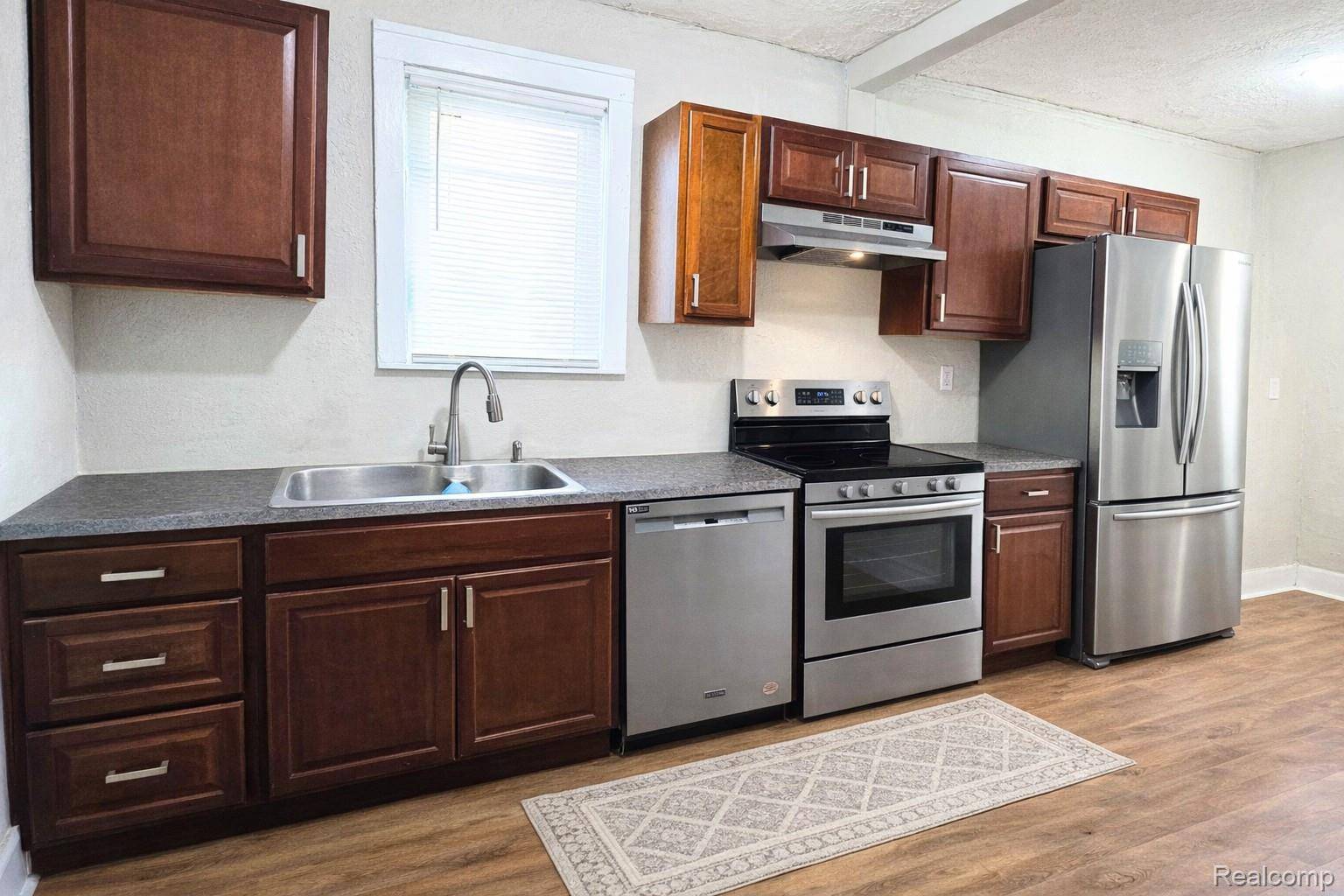 Detroit, MI 48227,15757 Stansbury ST