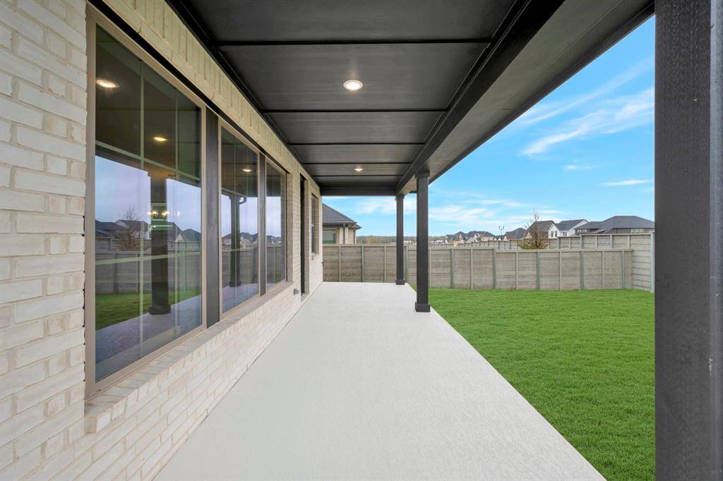 Justin, TX 76247,8916 Chestnut Lane