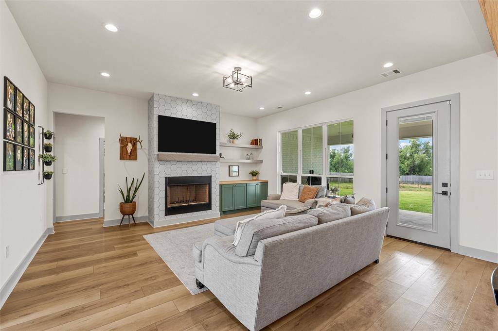 Lorena, TX 76557,3018 Mockingbird Lane