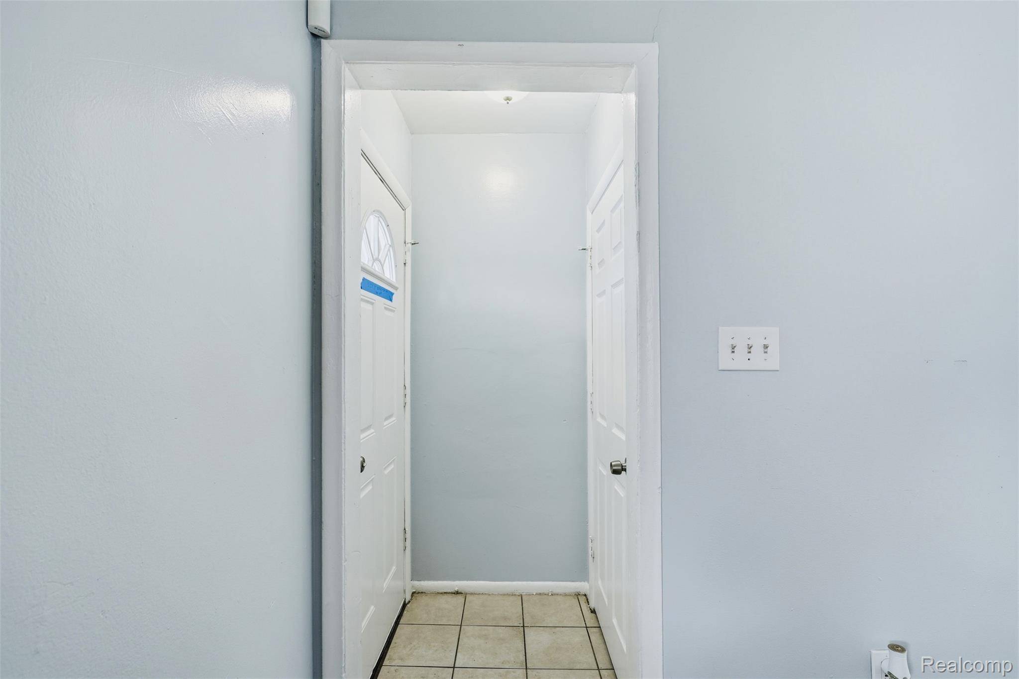 Detroit, MI 48235,18110 SNOWDEN ST