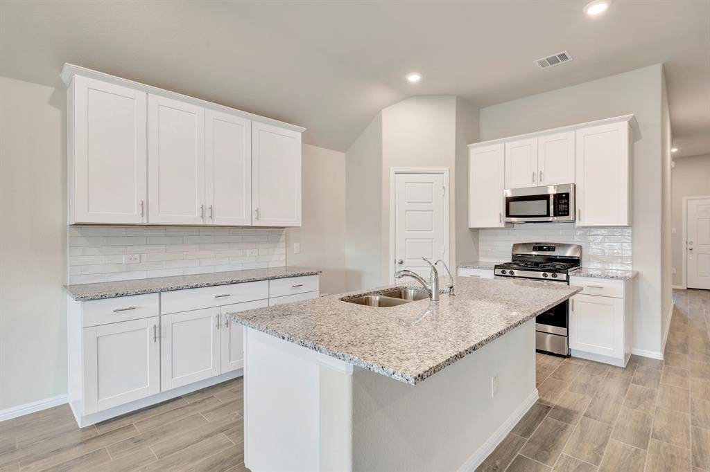 Princeton, TX 75407,417 Wydown Drive