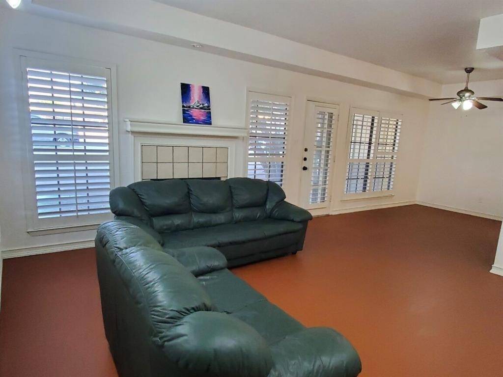 Plano, TX 75075,3100 Devonshire Drive #112