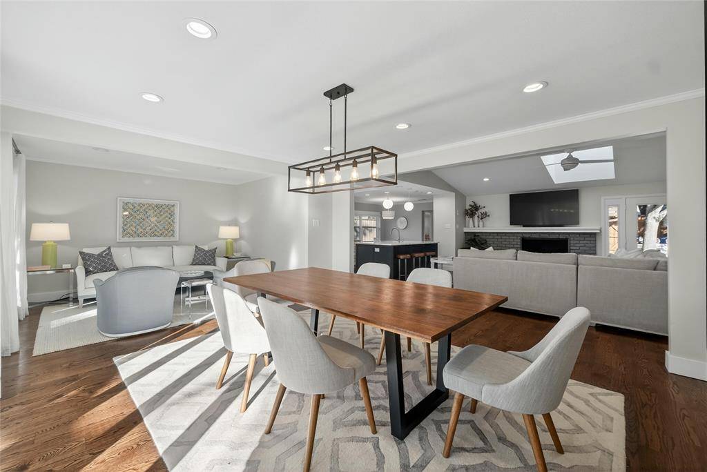 Dallas, TX 75244,4123 Myerwood Lane