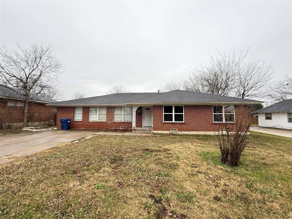 Mckinney, TX 75069,1210 Hall Street