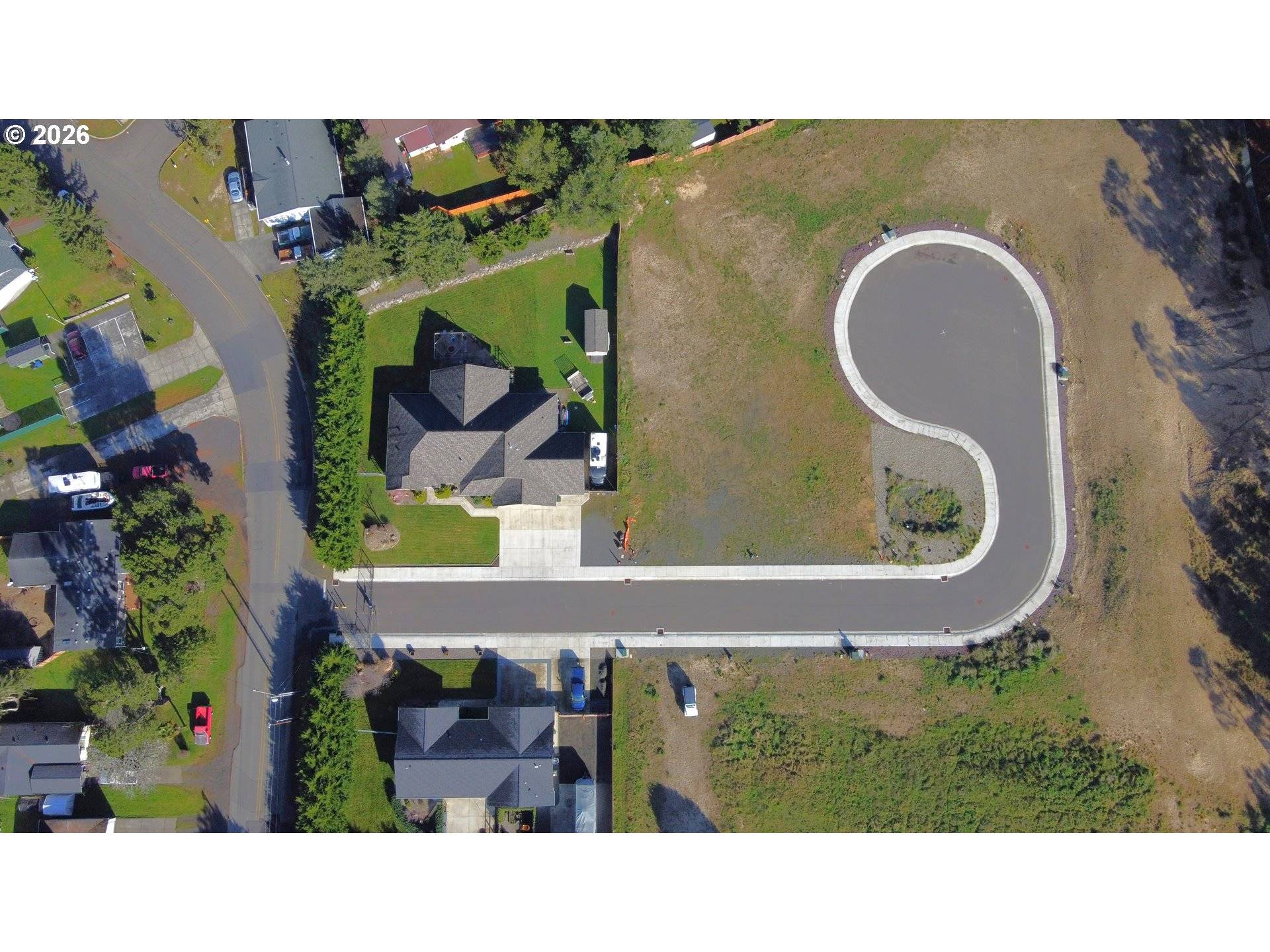 Coos Bay, OR 97420,1045 PARK PL