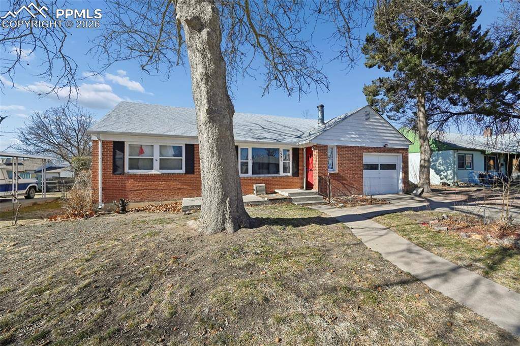 Pueblo, CO 81001,1521 Alexander CIR