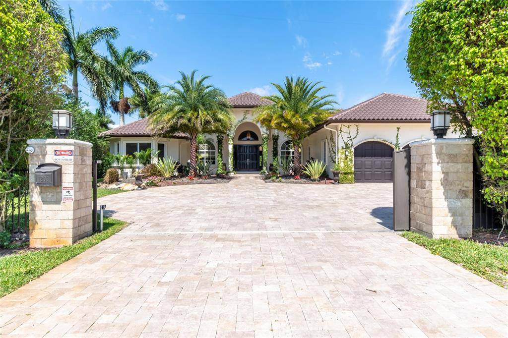 Plantation, FL 33323,1203 NW 121st Ave