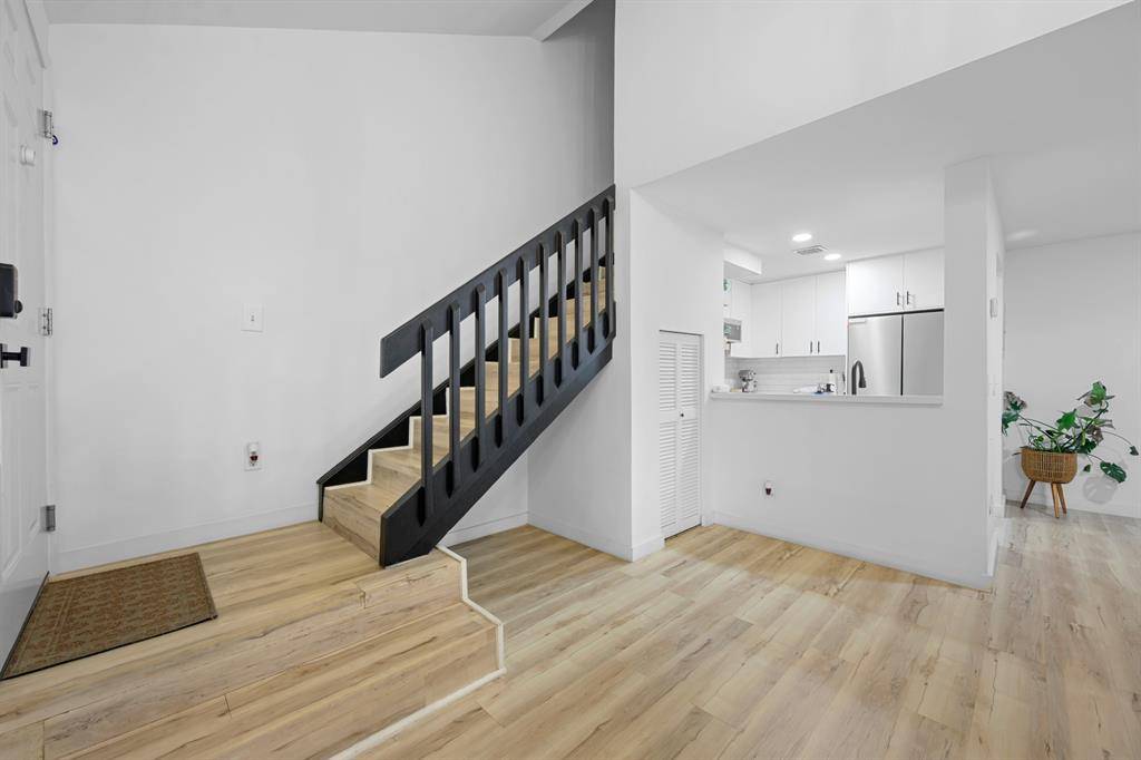 North Lauderdale, FL 33068,2157 Champions Way #2157