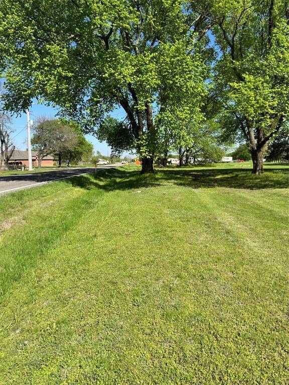 Tioga, TX 76271,1202 Sherman Street