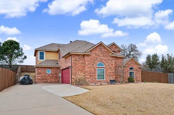 Kennedale, TX 76060,400 winterwood Drive