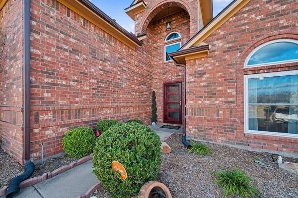 Kennedale, TX 76060,400 winterwood Drive