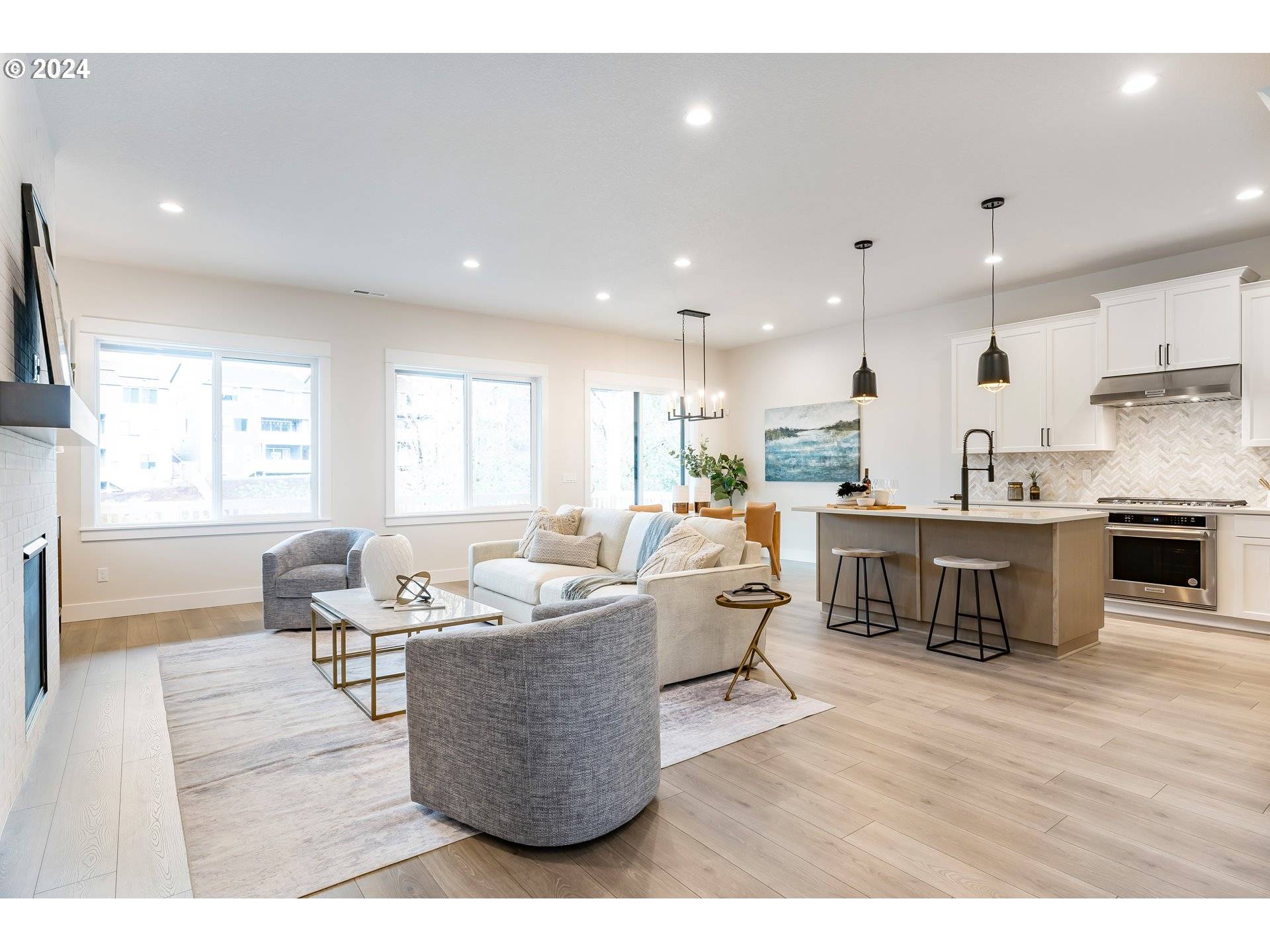 16257 NW Holman WAY, Portland, OR 97229