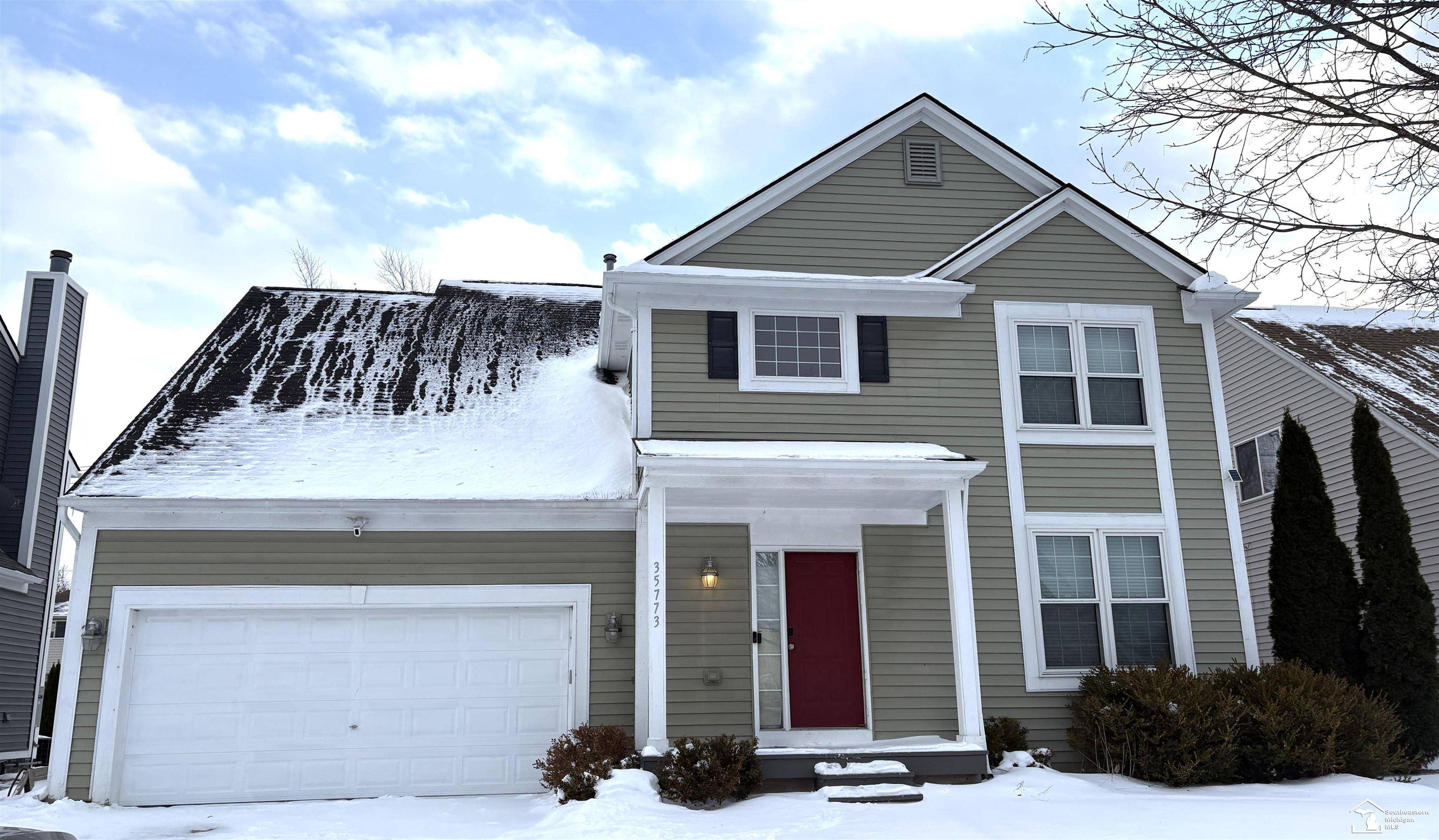 Romulus, MI 48174,35773 Surrey CT