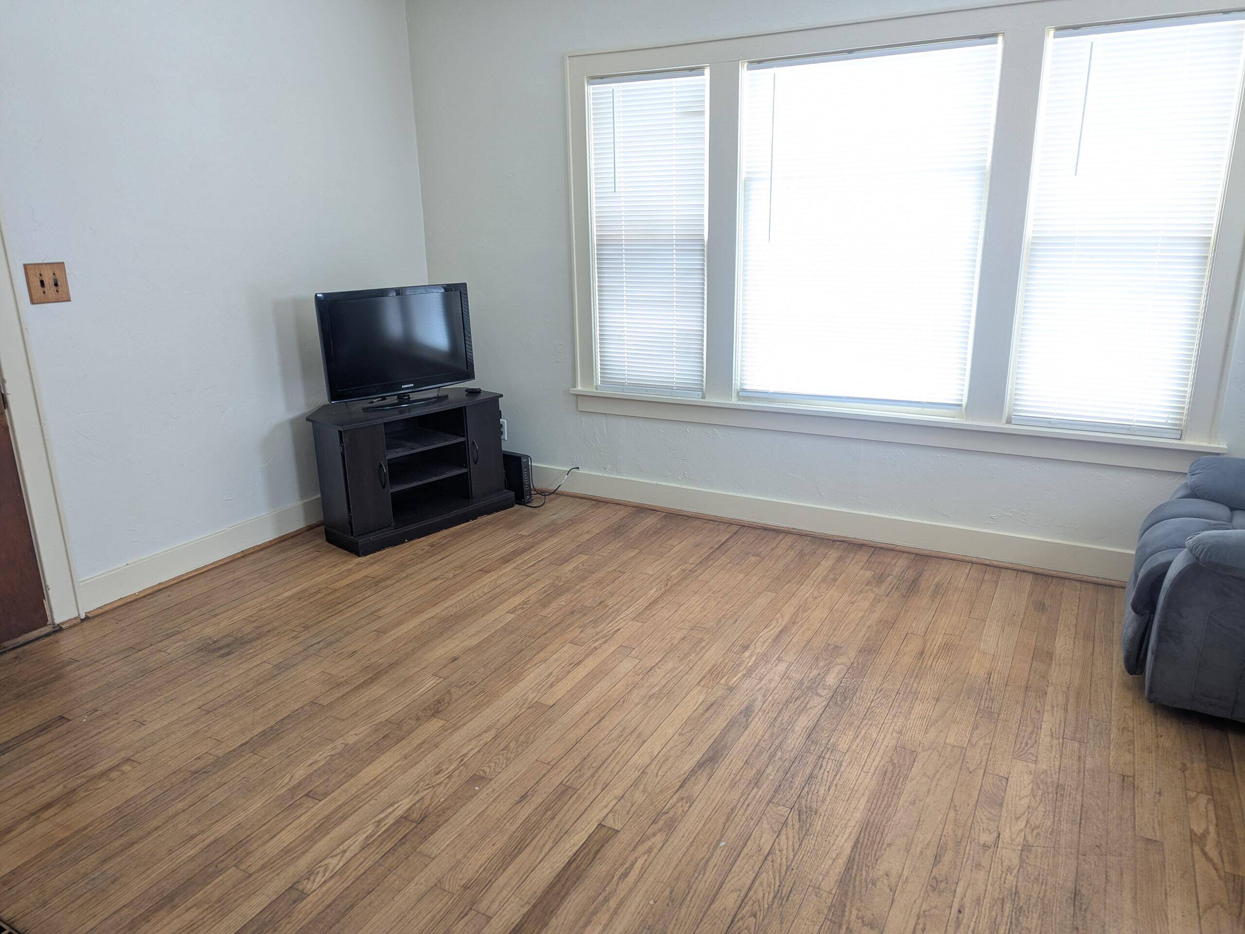 Muskegon, MI 49441,1675 Hudson ST