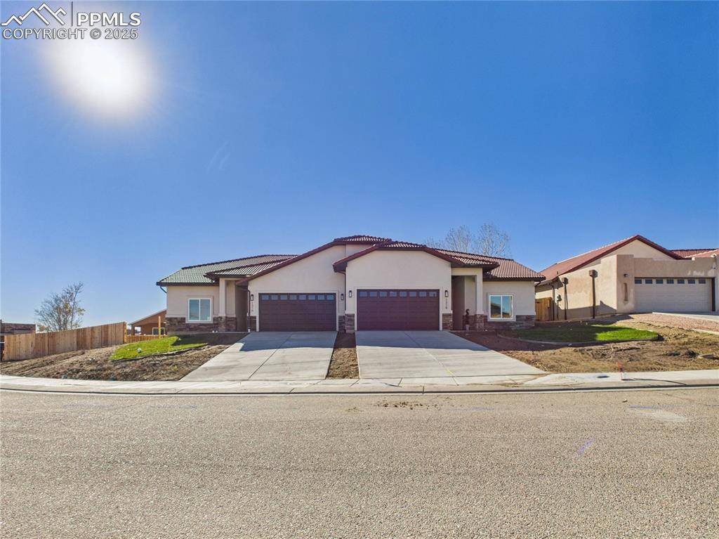 Pueblo, CO 81008,1316 Tierra Berienda