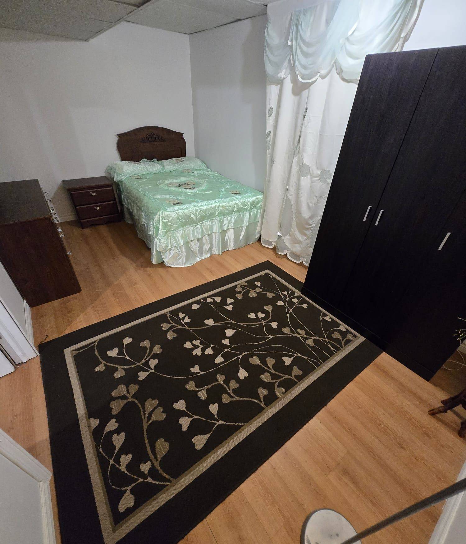 Kitchener, ON N2E 3N8,283 Grey Fox DR