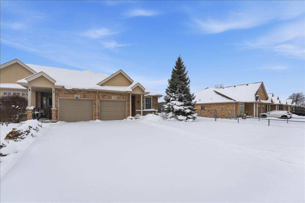 Welland, ON L3C 7L8,159 Willowlanding CT