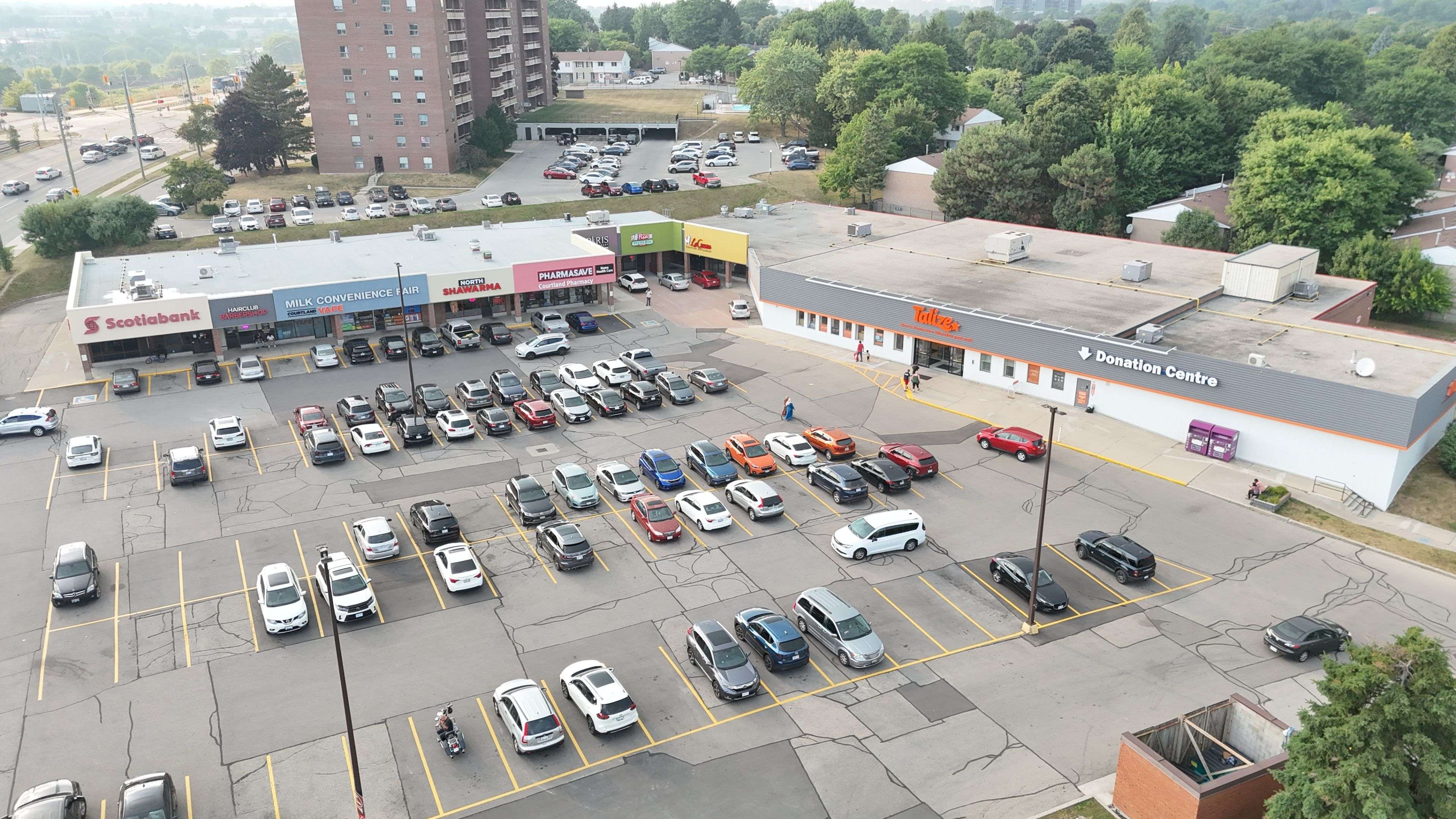 Kitchener, ON N2C 1K7,1200 Courtland AVE #25