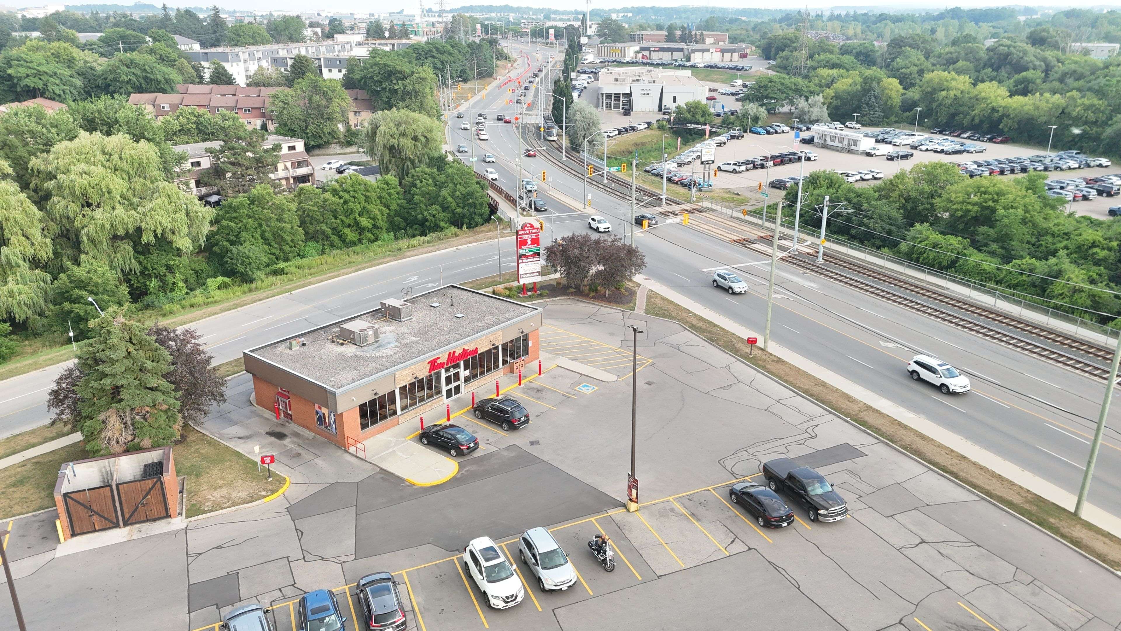 Kitchener, ON N2C 1K7,1200 Courtland AVE #44