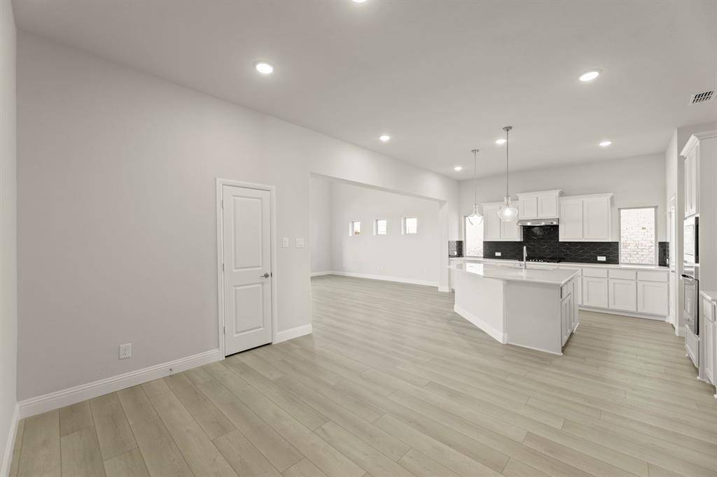 Melissa, TX 75454,2302 W Wheatgrass Way