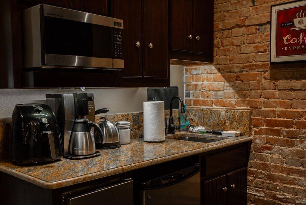 Celina, TX 75009,239 W Pecan Street