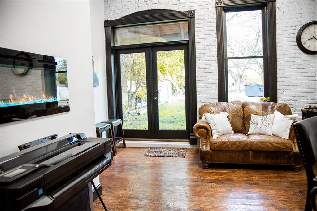 Celina, TX 75009,239 W Pecan Street