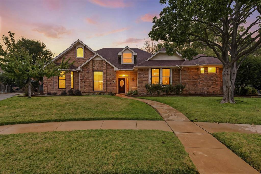 Rowlett, TX 75088,40 Victoria Drive