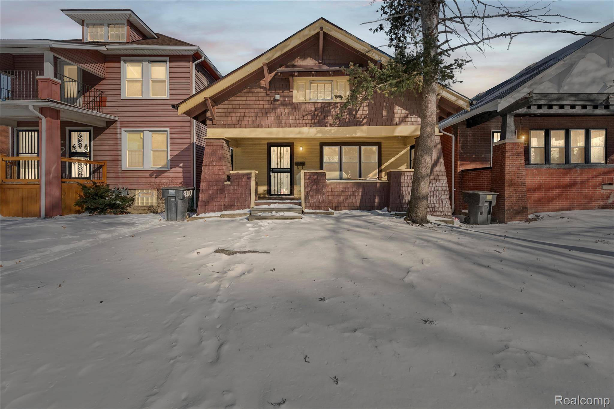 Detroit, MI 48204,9304 Otsego ST