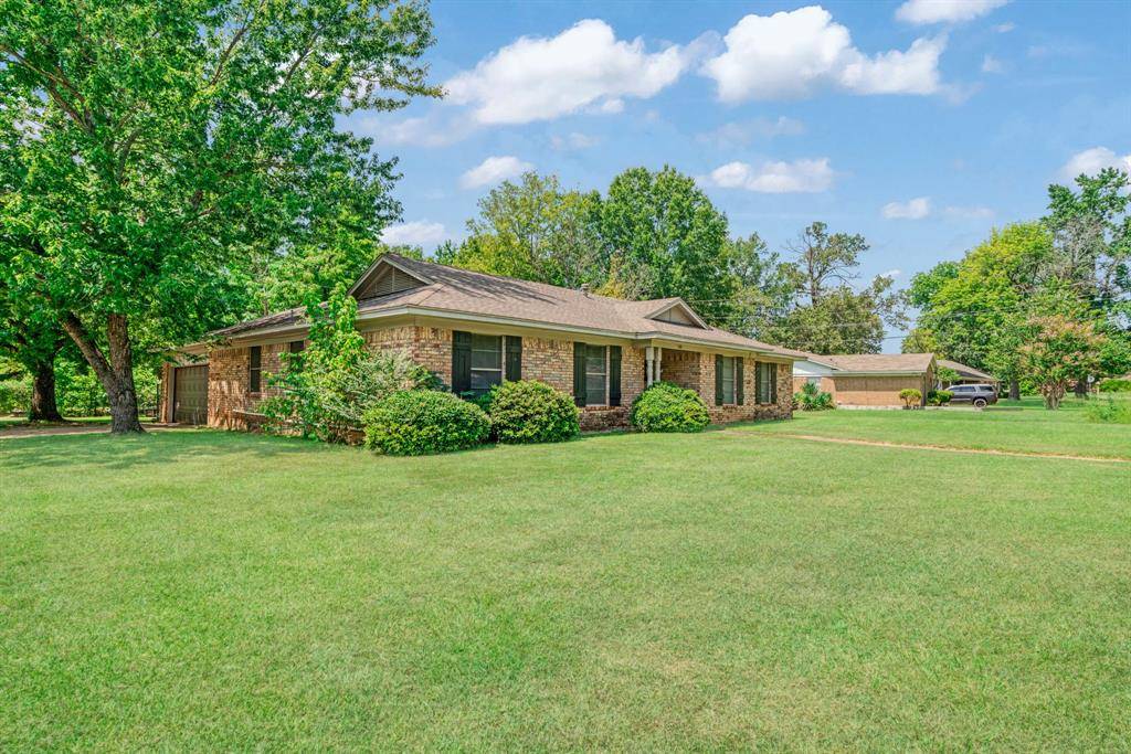 Paris, TX 75460,540 26th Street SE