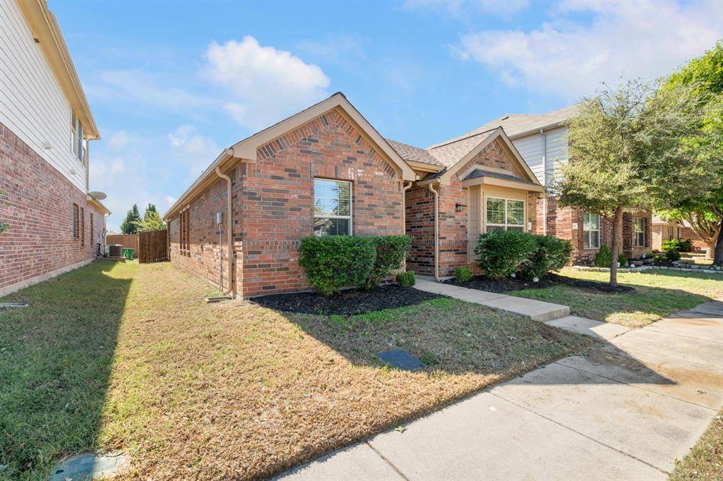 Cross Roads, TX 76227,9116 Wild Rose Lane