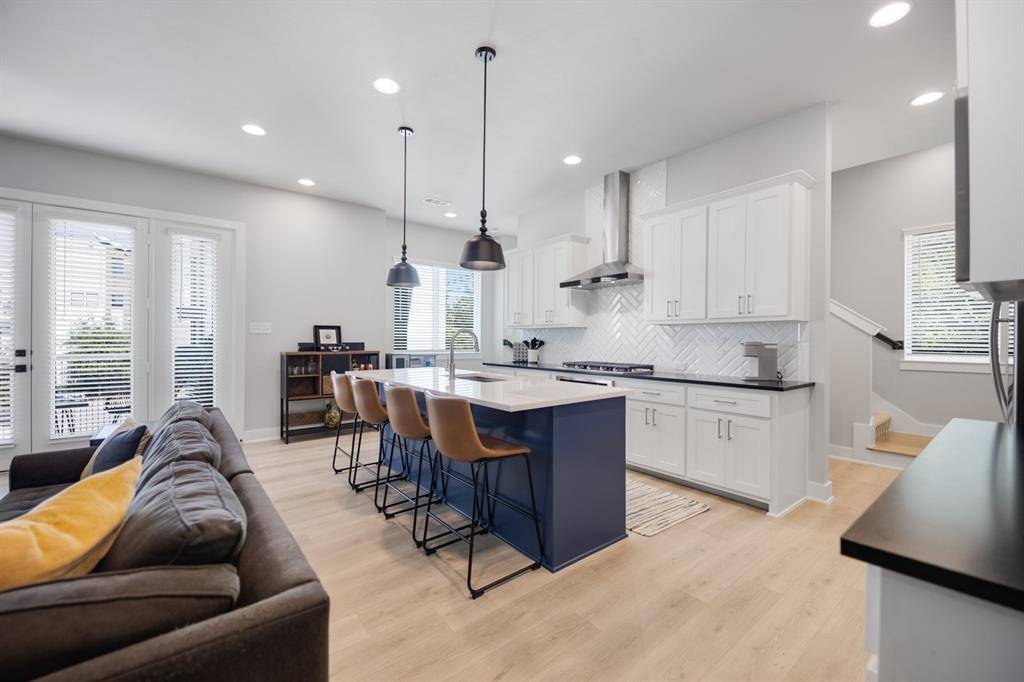 Fort Worth, TX 76107,241 Wimberly Street