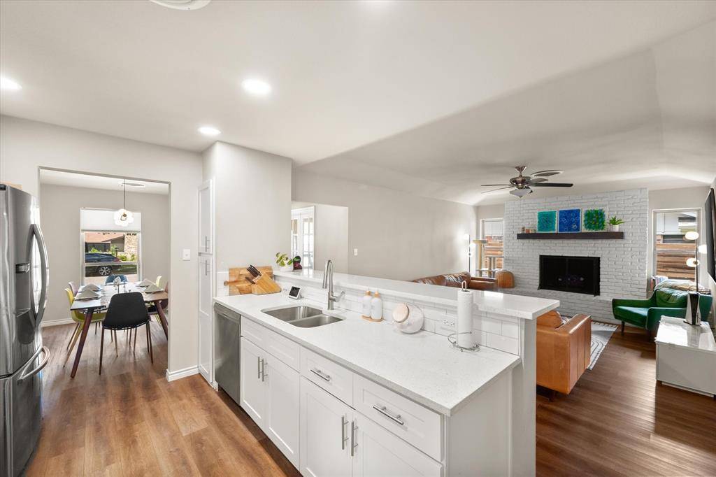 Fort Worth, TX 76103,4904 Fall River Drive