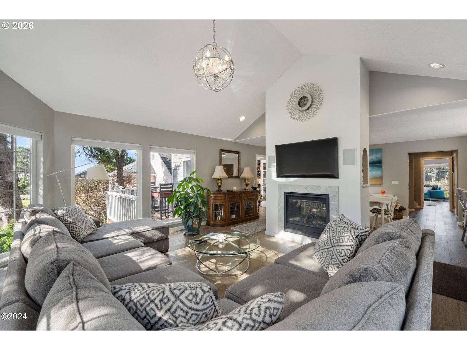 465 SW EDGEWATER, Depoe Bay, OR 97341