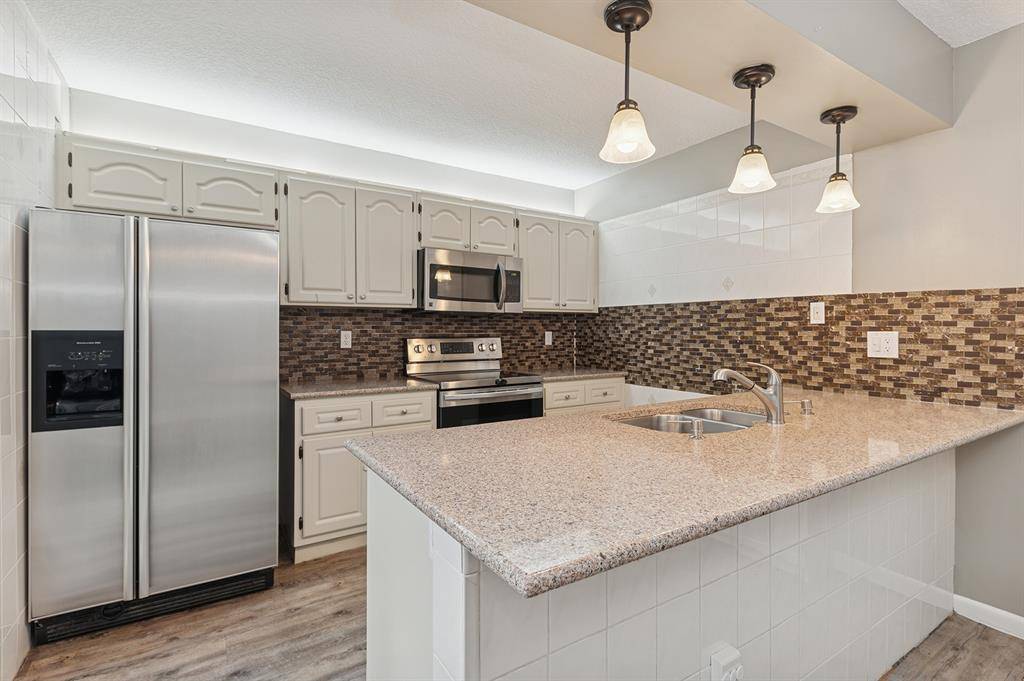 Davie, FL 33325,1155 SW 118th Ter