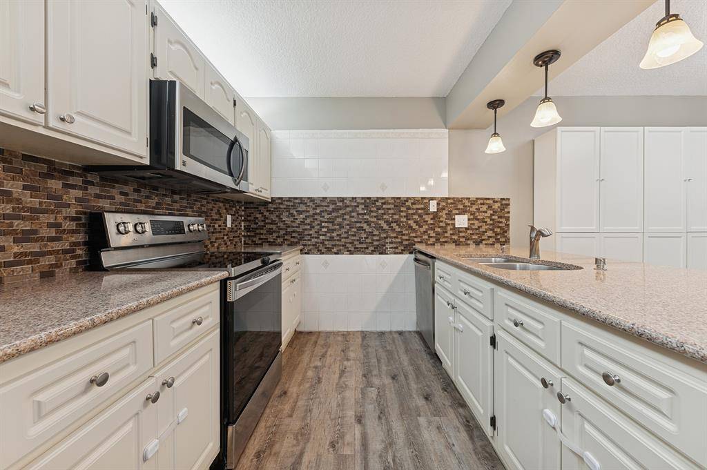 Davie, FL 33325,1155 SW 118th Ter