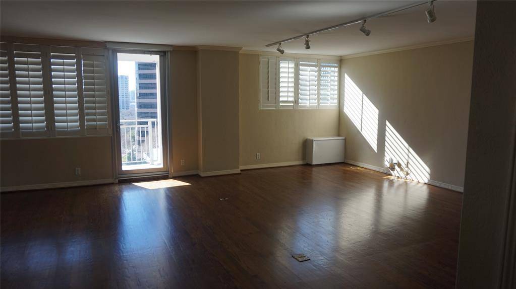 Dallas, TX 75219,3883 Turtle Creek Boulevard #1114