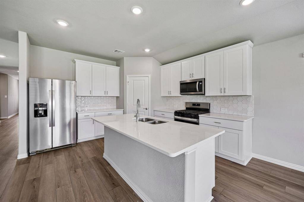 Fort Worth, TX 76036,6632 Creek Edge Circle