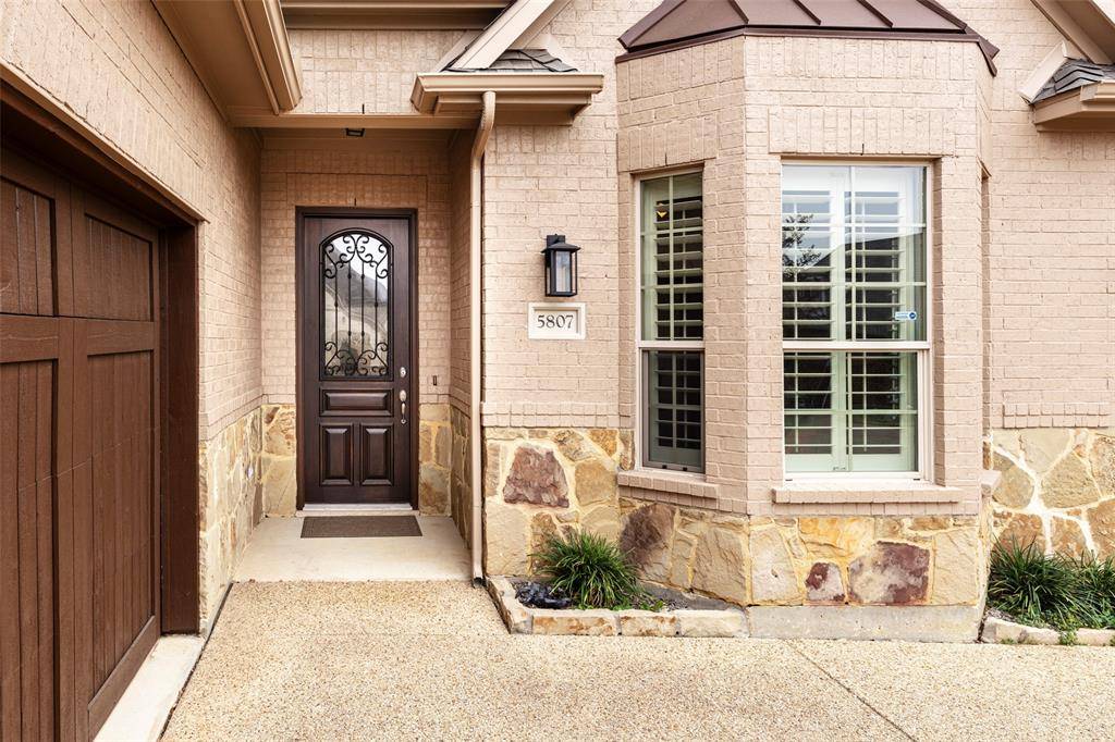Arlington, TX 76017,5807 Mira Lago Lane
