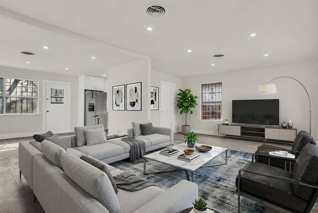 Dallas, TX 75216,1246 Brookmere Drive