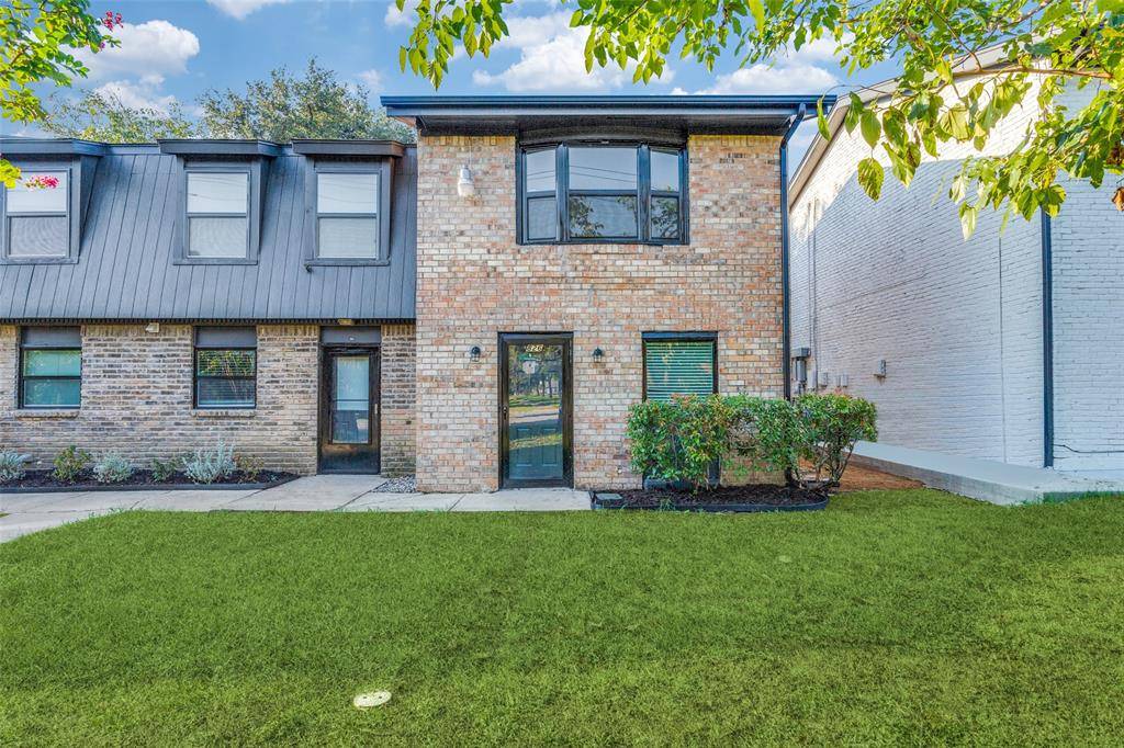 Grapevine, TX 76051,826 Wildwood Lane