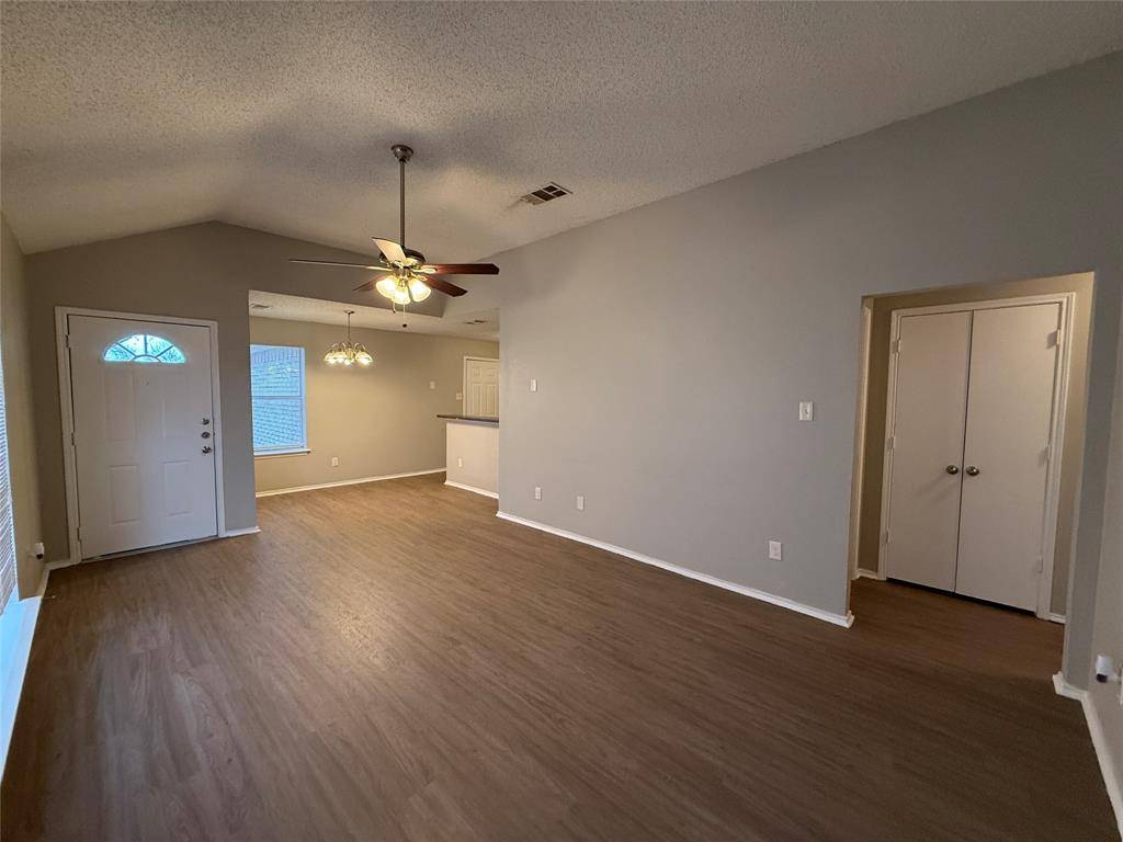 Dallas, TX 75227,9636 Stonewood Drive