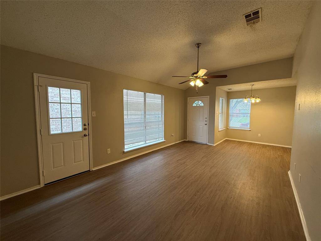 Dallas, TX 75227,9636 Stonewood Drive