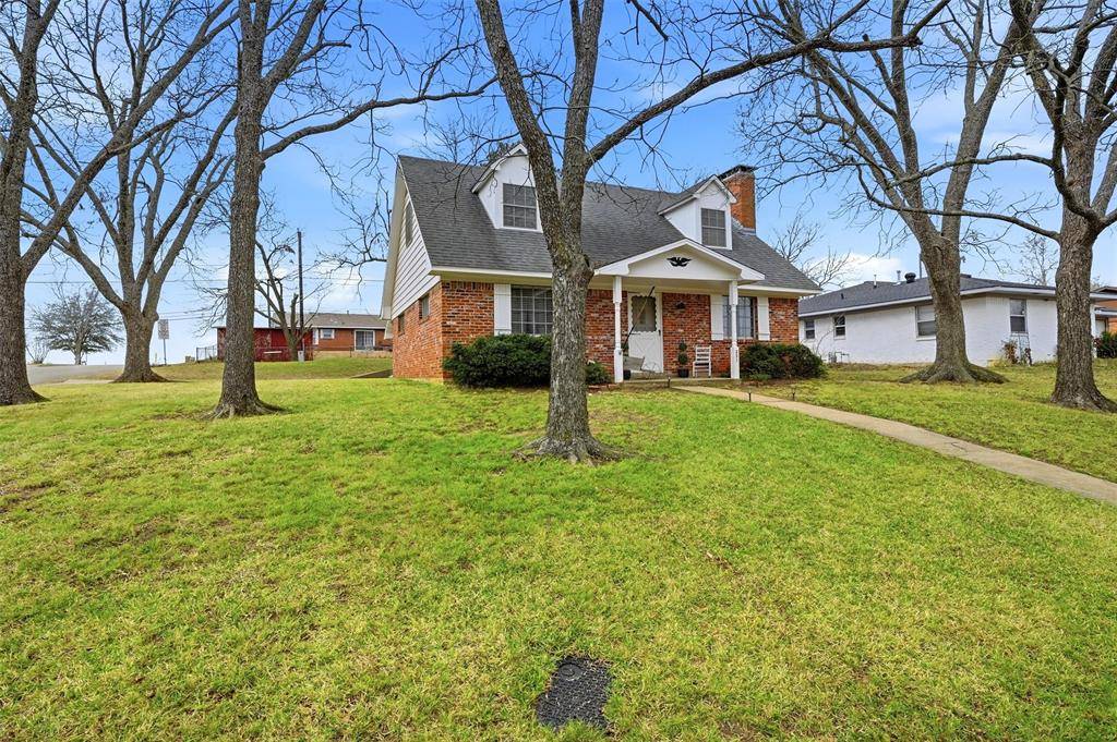 Denison, TX 75020,231 Ross Avenue