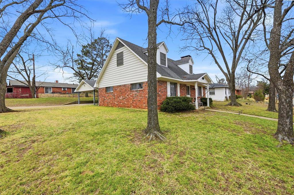 Denison, TX 75020,231 Ross Avenue