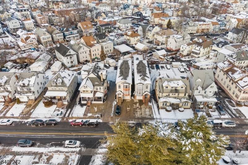 Elizabeth City, NJ 07208,221 Westfield Ave