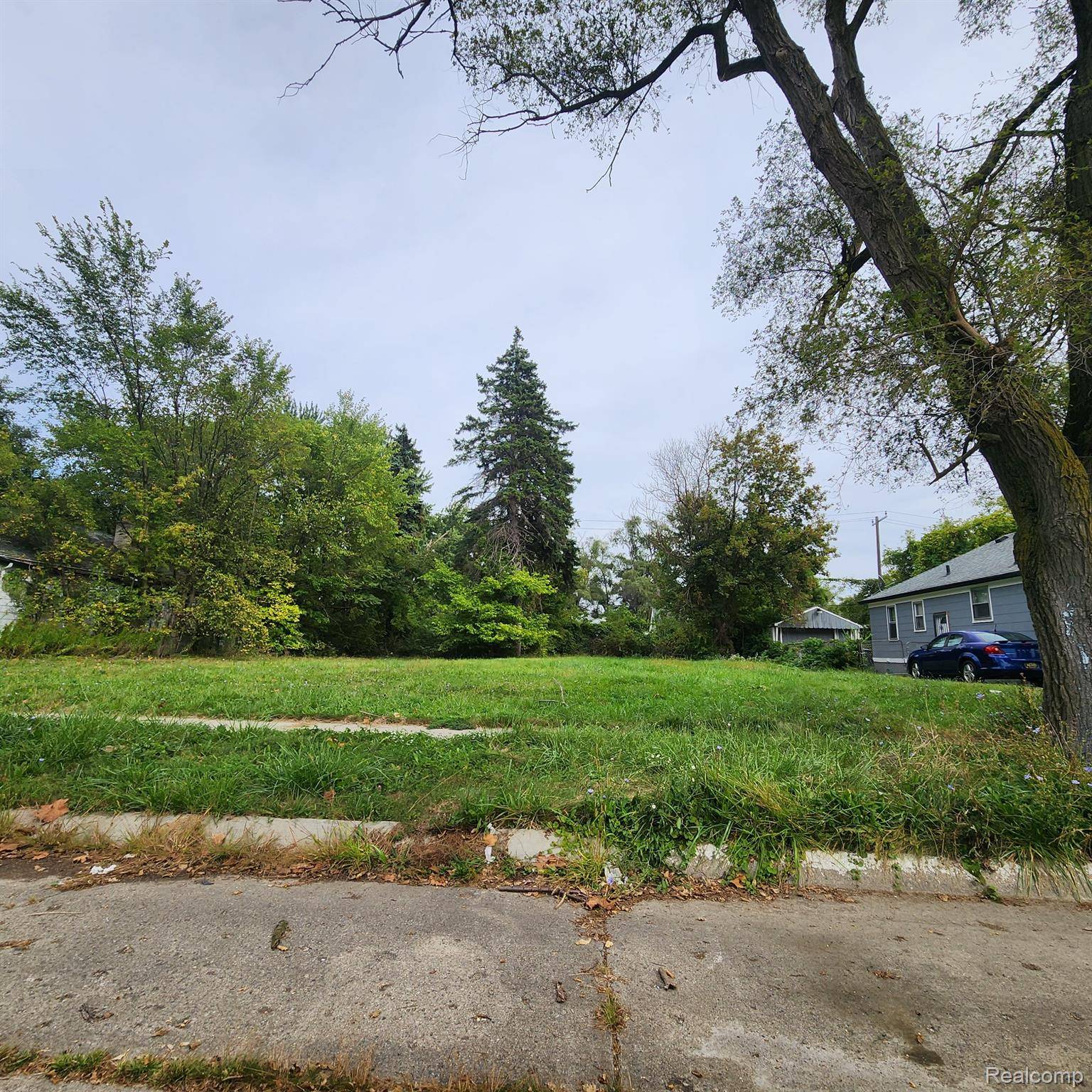 10086 ROSEMONT AVE, Detroit, MI 48228