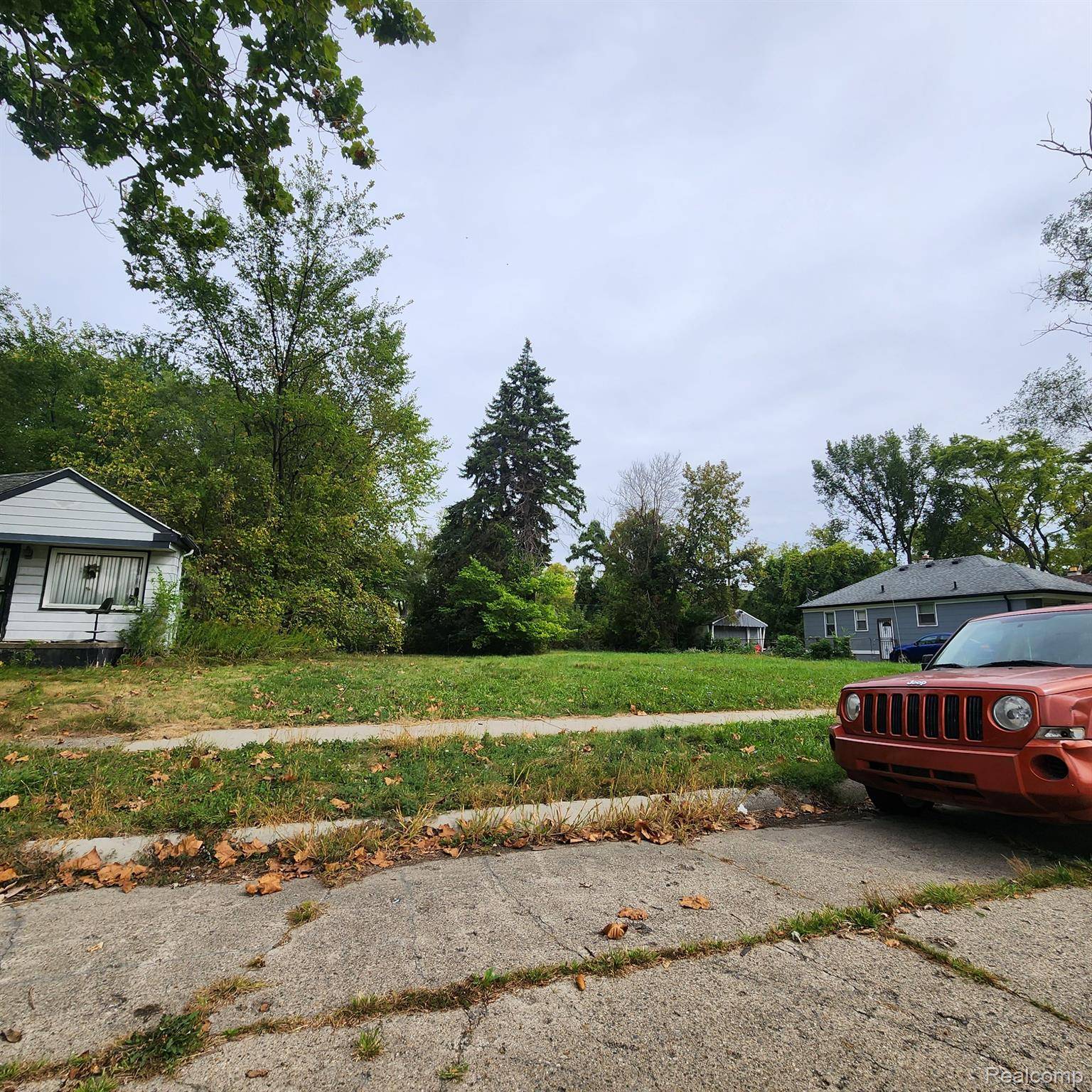 10086 ROSEMONT AVE, Detroit, MI 48228